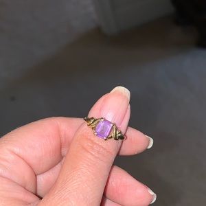 10k Gold Amethyst Ring